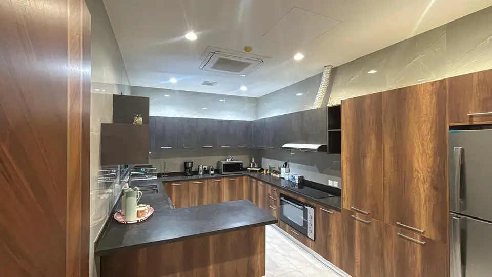 Fully equipped kitchen